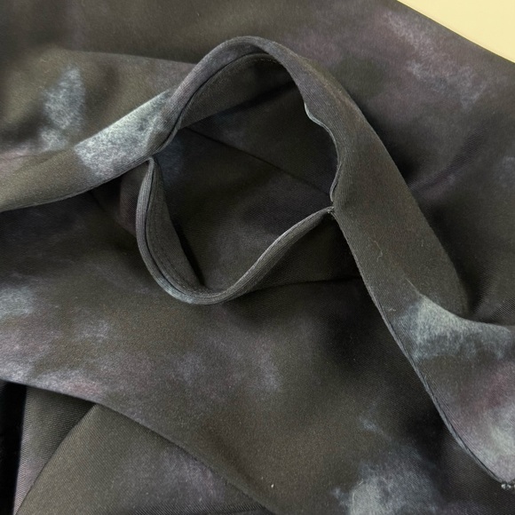 Old Navy Active Leggings Womens Large Blue Pattern Go Dry Extra High Rise - Picture 4 of 8